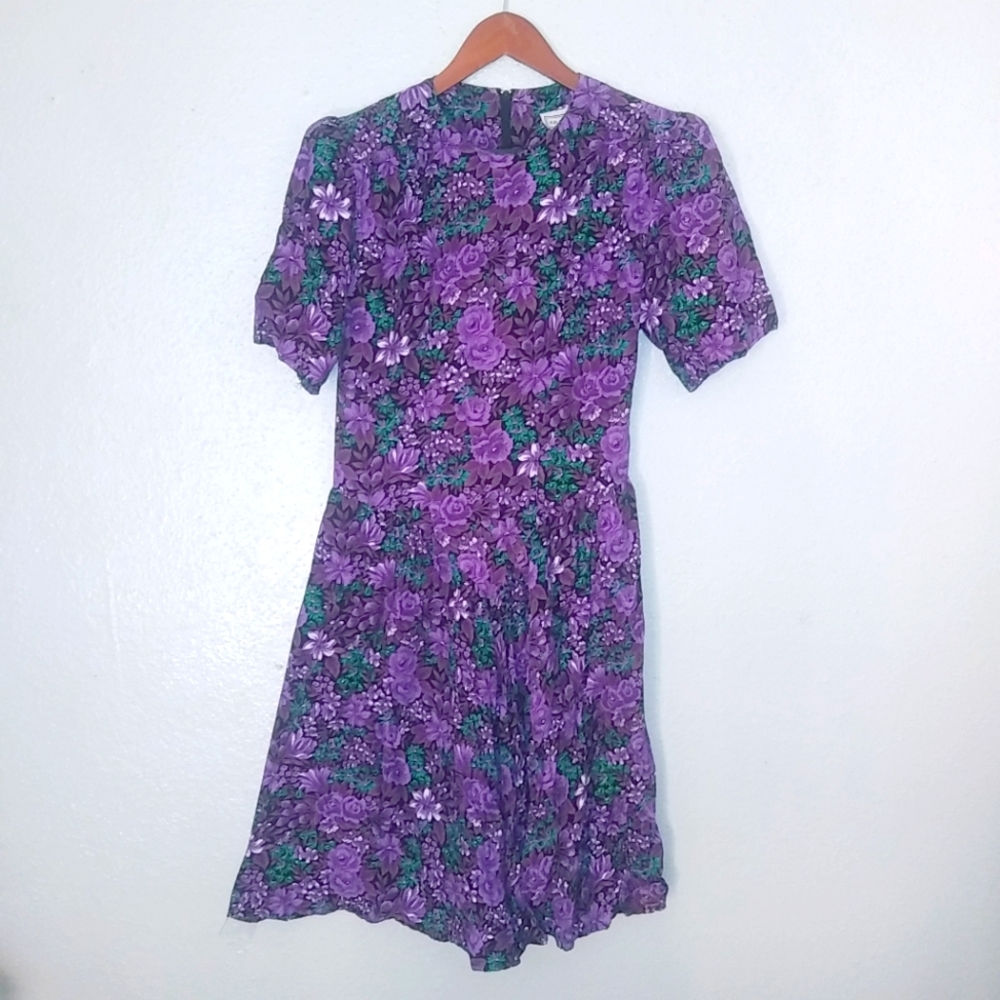 E.D. Michaels 6 S Vintage Sweet 80s Purple Floral Fit Flare Dress